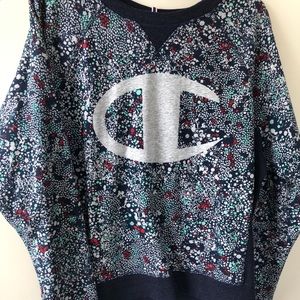 Champion sweatshirt - L